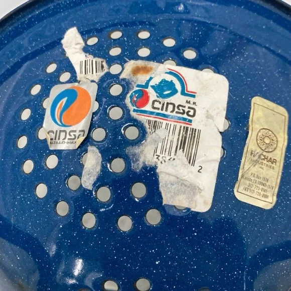 Vintage Cinsa Blue Speckled Enamel Colander 3-Legged Camping Utilitarian - Picture 5 of 6